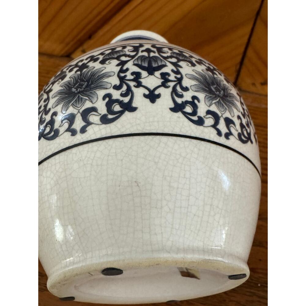 Vintage K’s Collection Blue White Vase Crackle Glaze Floral Chinoiserie Decor - Picture 6 of 7